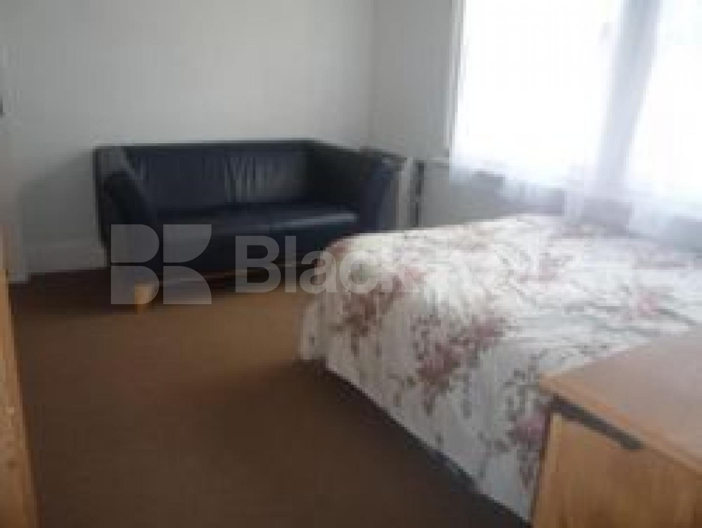 			NEW INSTRUCTION!, 2 Bedroom, 1 bath, 1 reception Flat			 Tetherdown, MUSWELL HILL N10